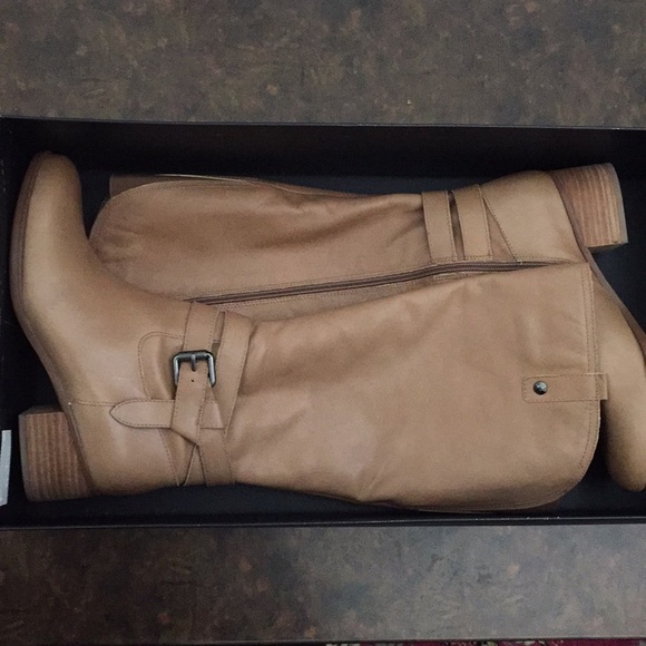 naturalizer dev wide calf riding boot